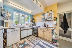 Photo 11- click for photo gallery